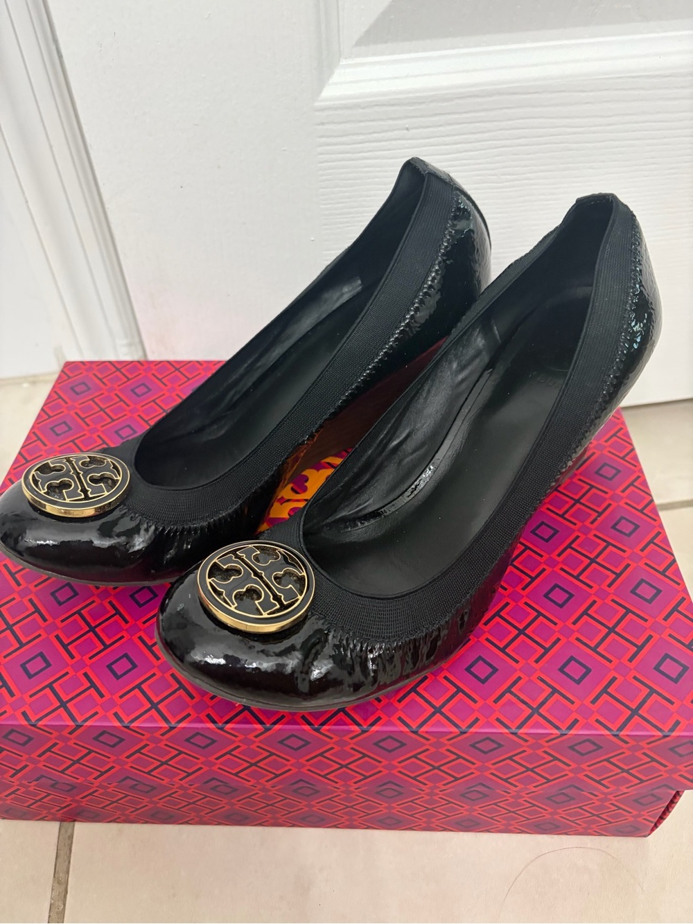 Tory Burch Black Patent Logo Wedge heels